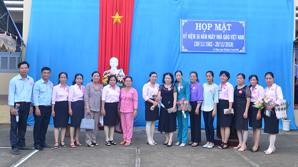 Chúc mừng ngày Nhà giáo Việt Nam 20/11/2018