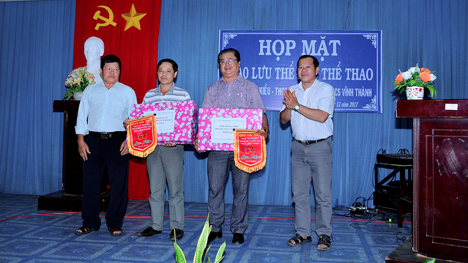 Giao lưu thể dục thể thao 12/11/2017